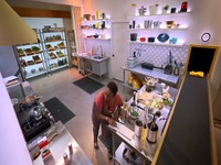 Secret Chef S01E01 480p x264-mSD EZTV Secret Chef S01E01 480p x264-mSD EZTV
