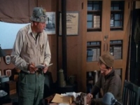 MASH S01E18 480p x264-mSD [eztv]