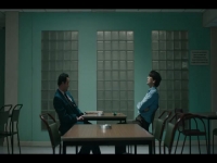 Des S01E02 480p x264-mSD EZTV