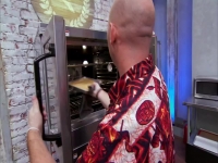Spring Baking Championship S07E09 Spring Break 480p x264-mSD EZTV Spring Baking Championship S07E09 Spring Break 480p x264-mSD EZTV